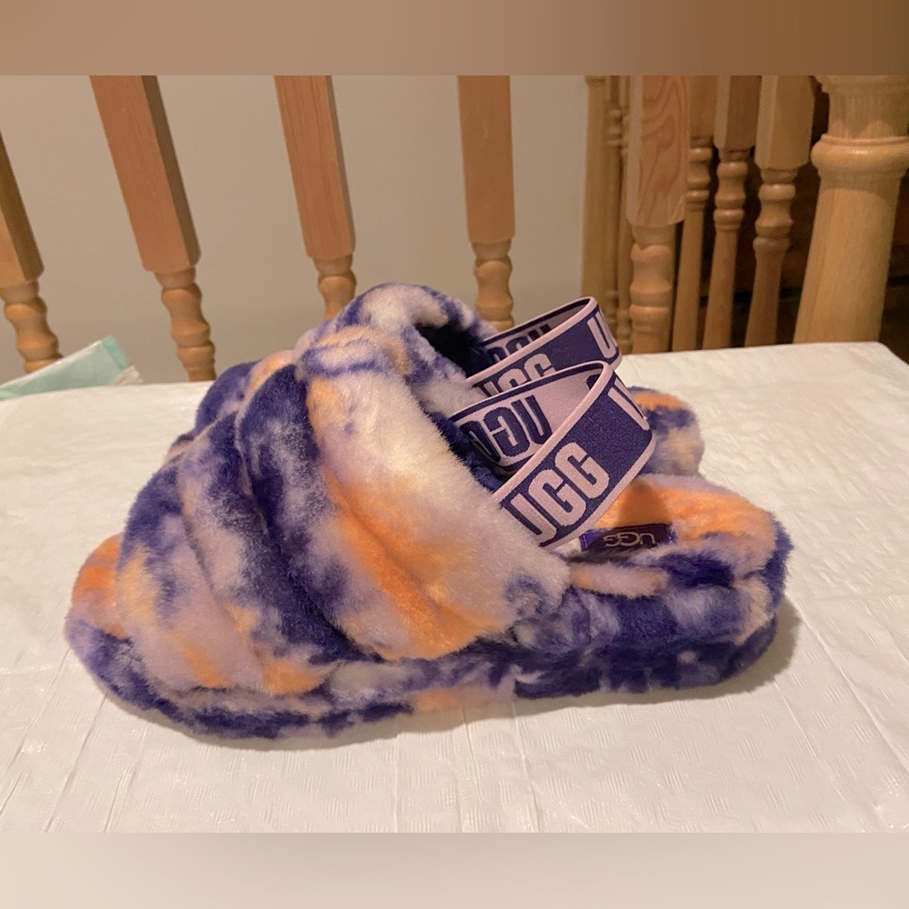 UGG Women’s Fluff Yea Slipper Sandals